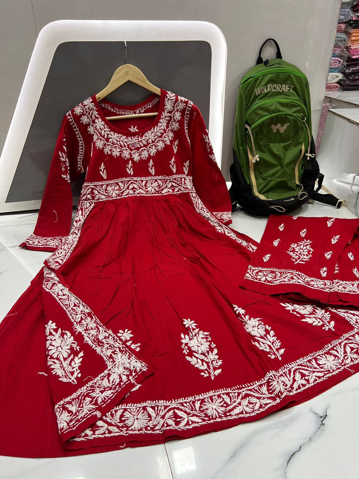 Nayra Gown Set