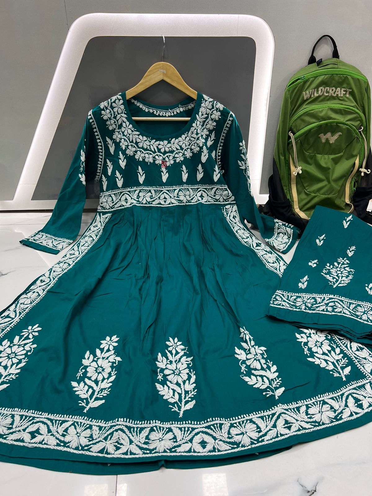 Nayra Gown Set