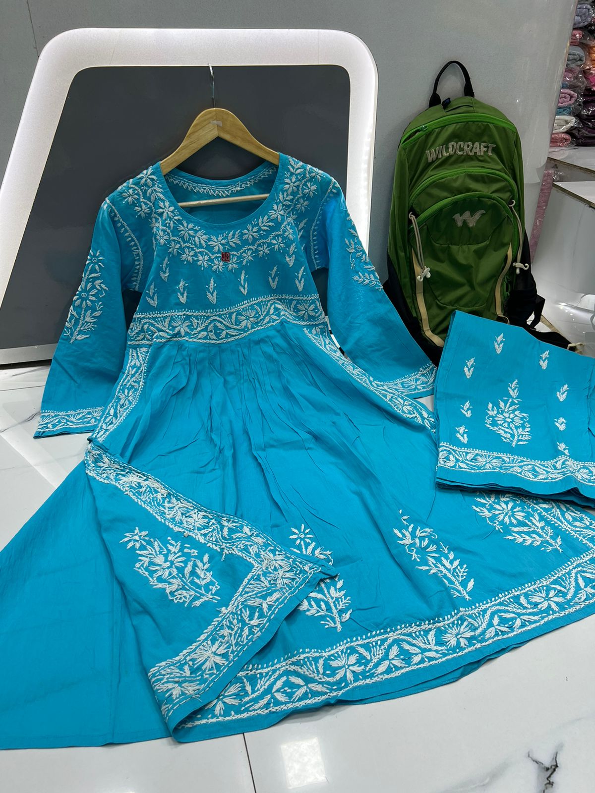 Nayra Gown Set