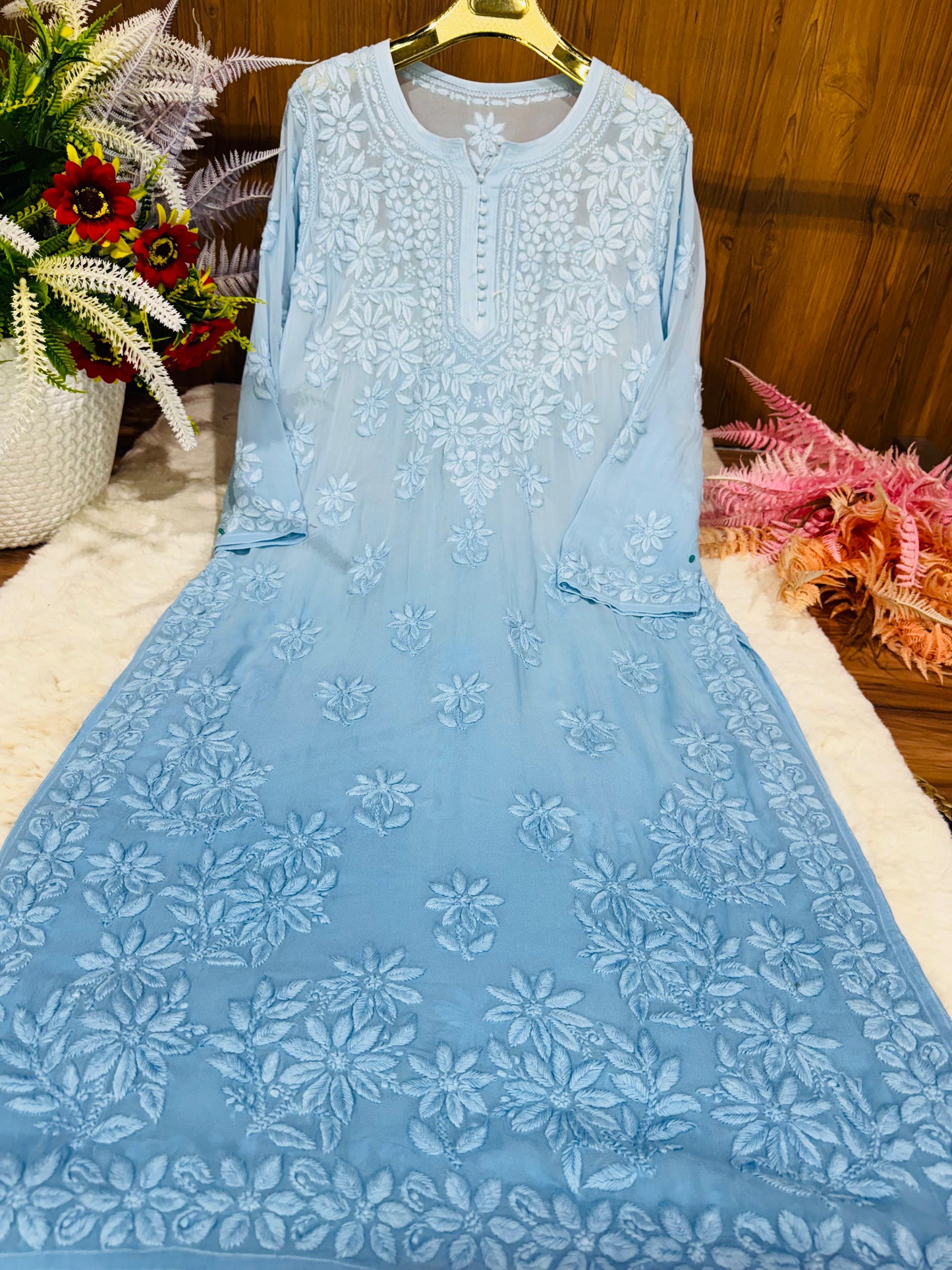 Viscose kurta with 3D chikankari handwork ombre dyed