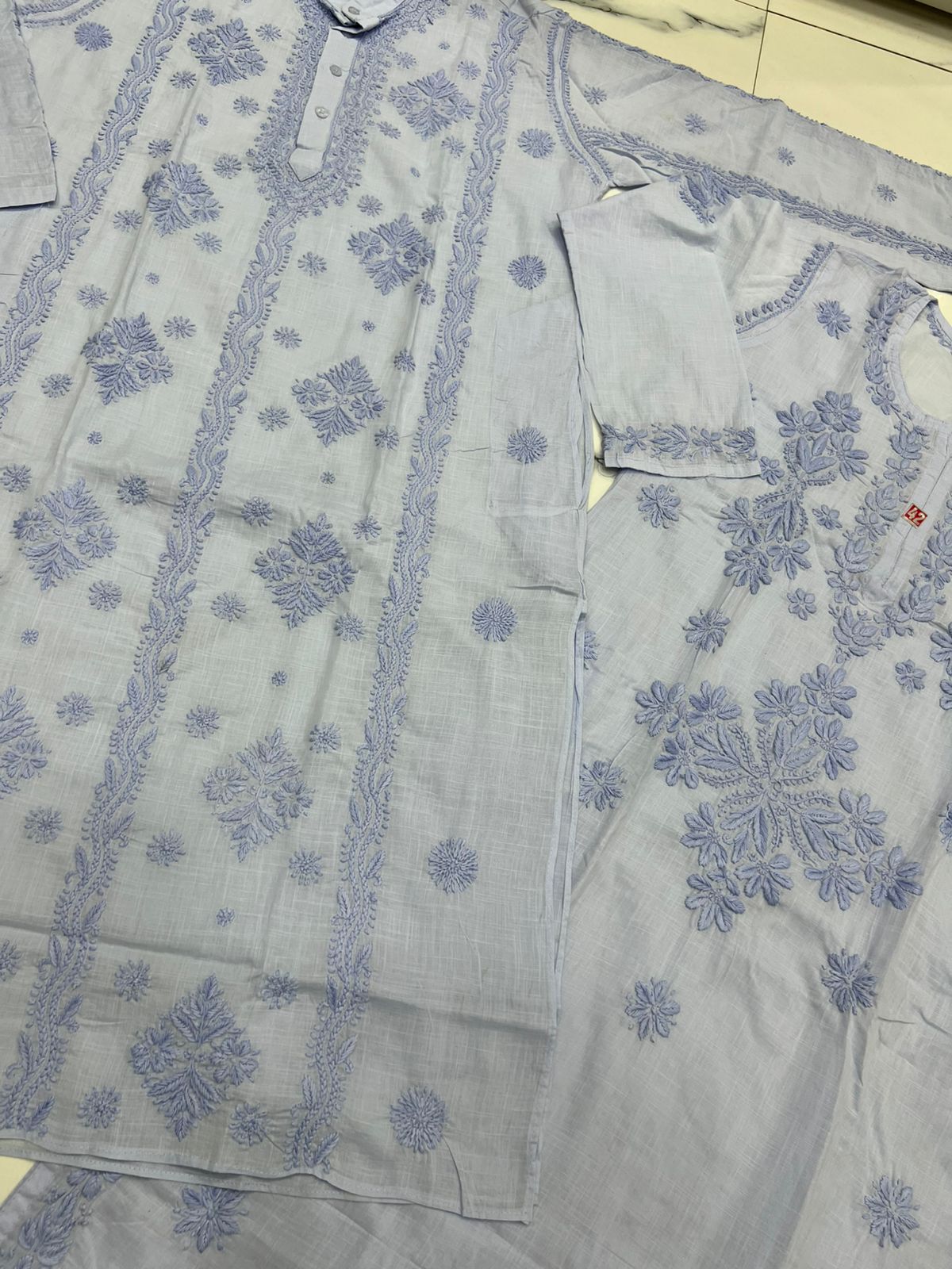 Couple wears men and women cotton set
