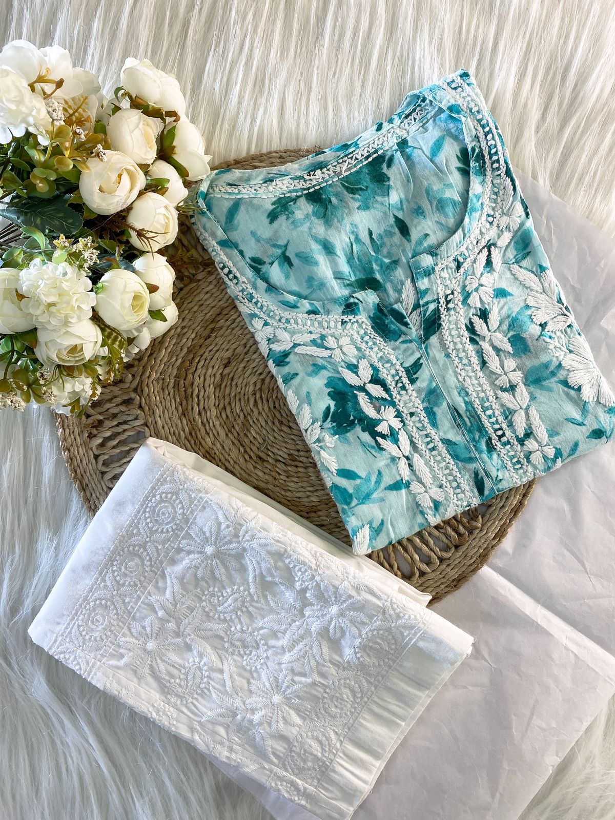 Mal mal kurta and pant with beautiful chikankari handwork