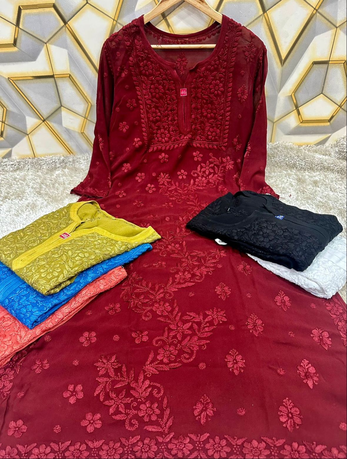 Viscose kurta with 3D chikankari work