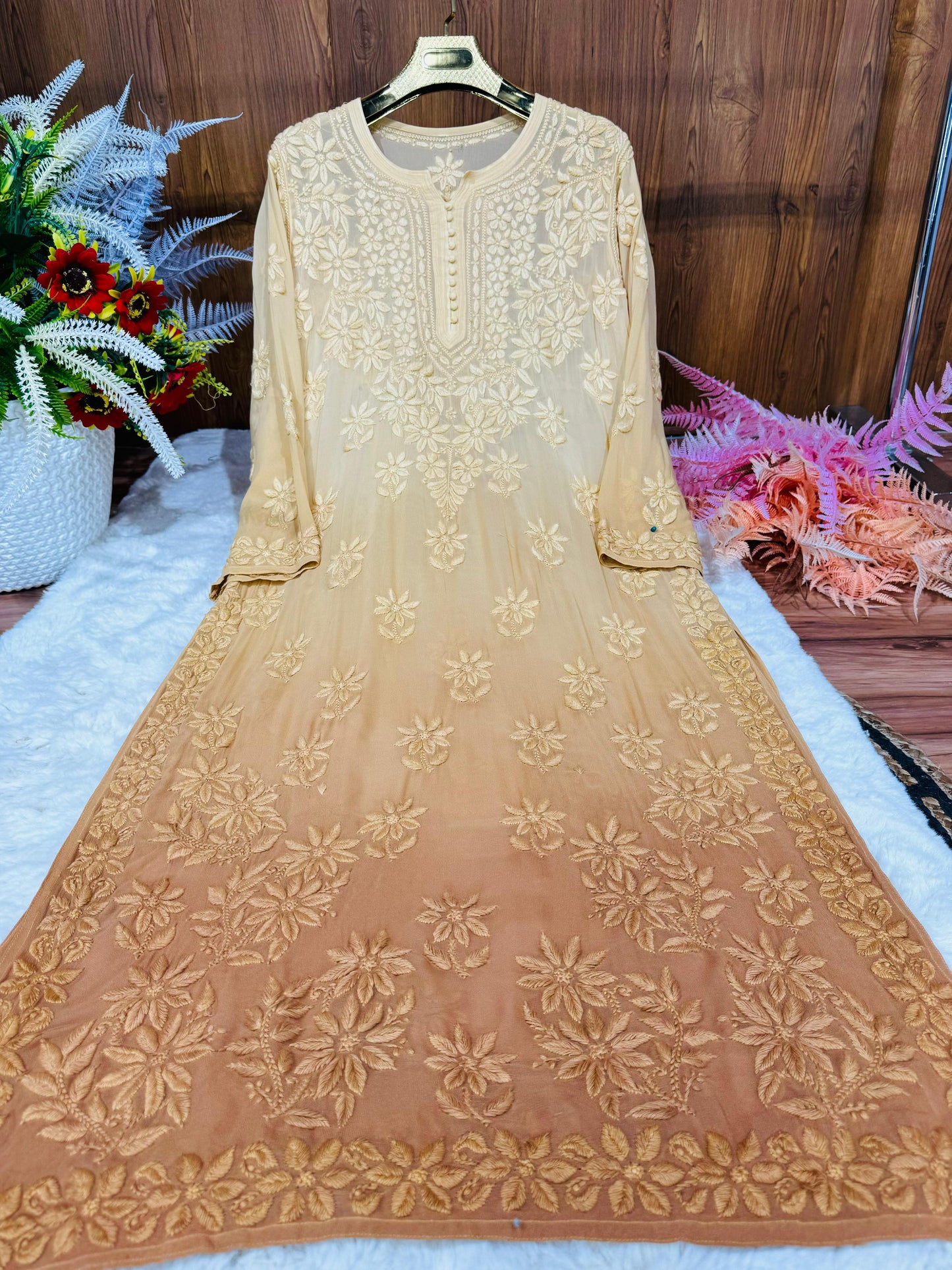 Viscose kurta with 3D chikankari handwork ombre dyed
