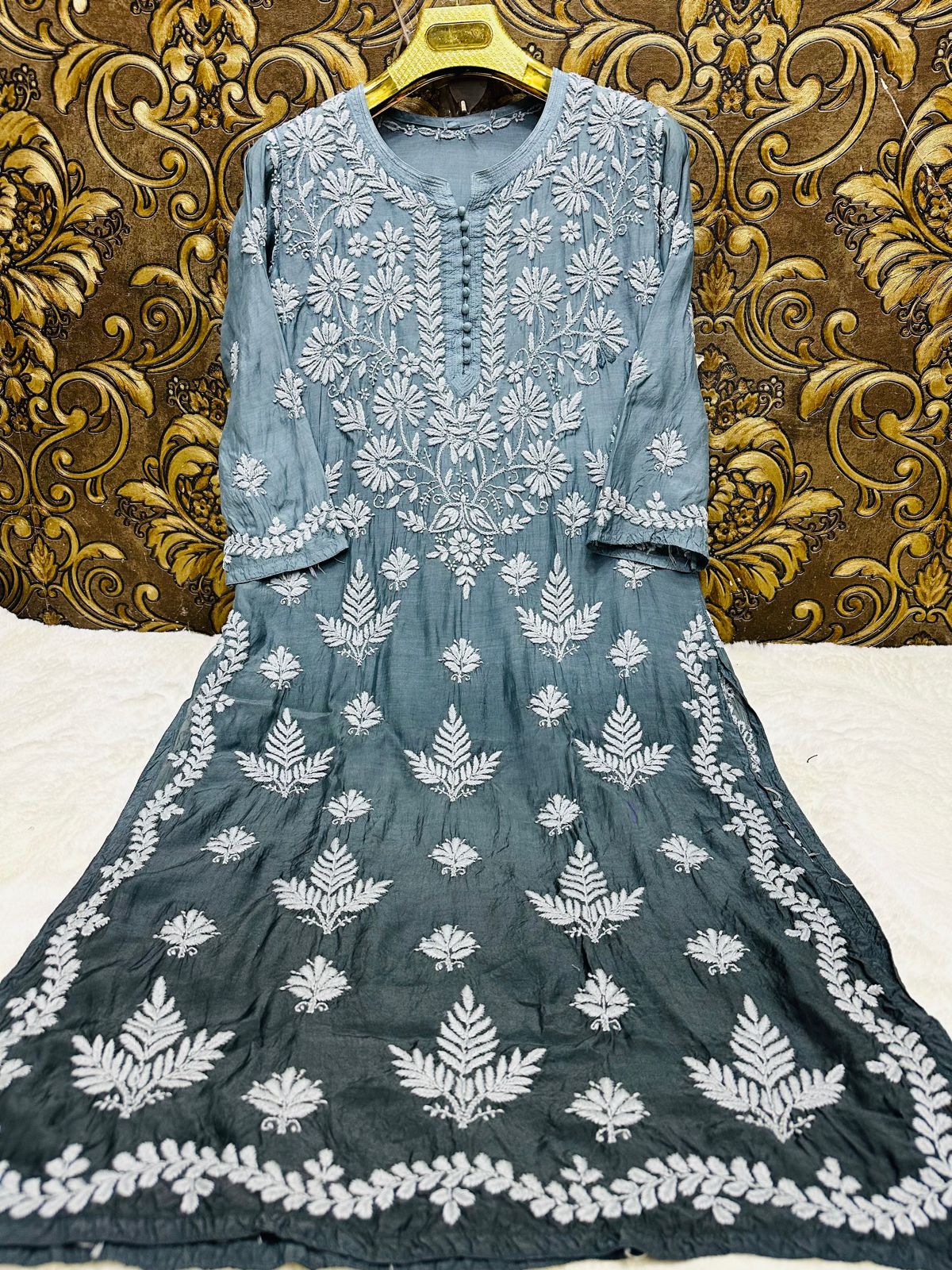 Muslin 3D chikankari handwork ombre dyed kurta