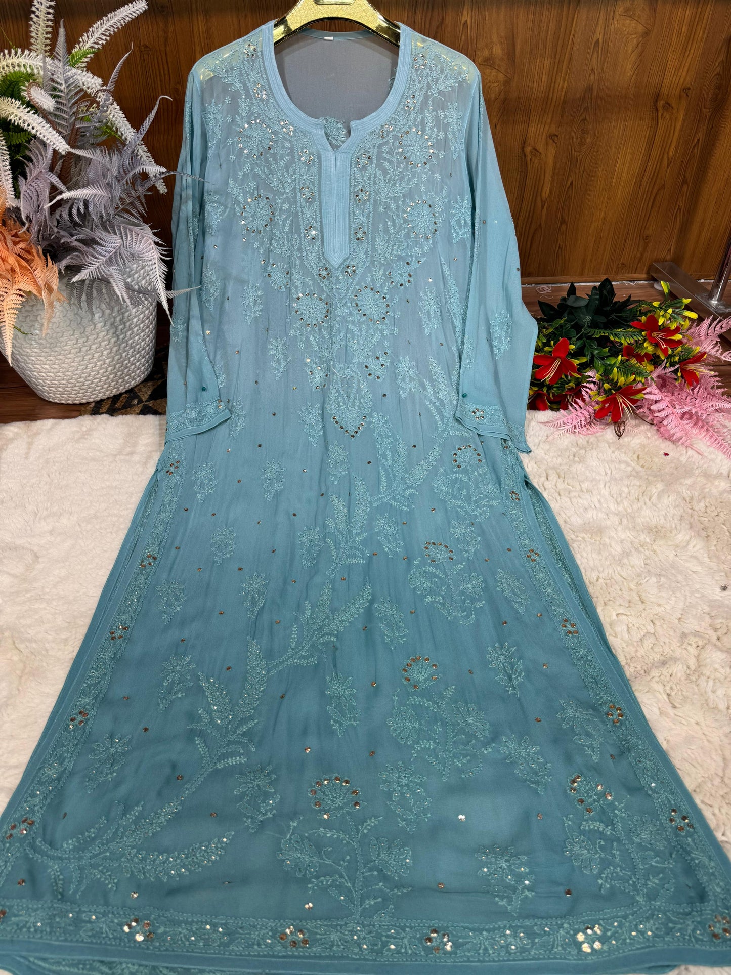 Viscose kurta with mukaish work