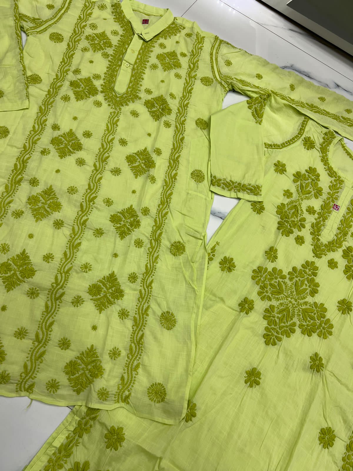 Couple wears men and women cotton set