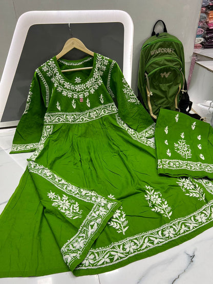 Nayra Gown Set