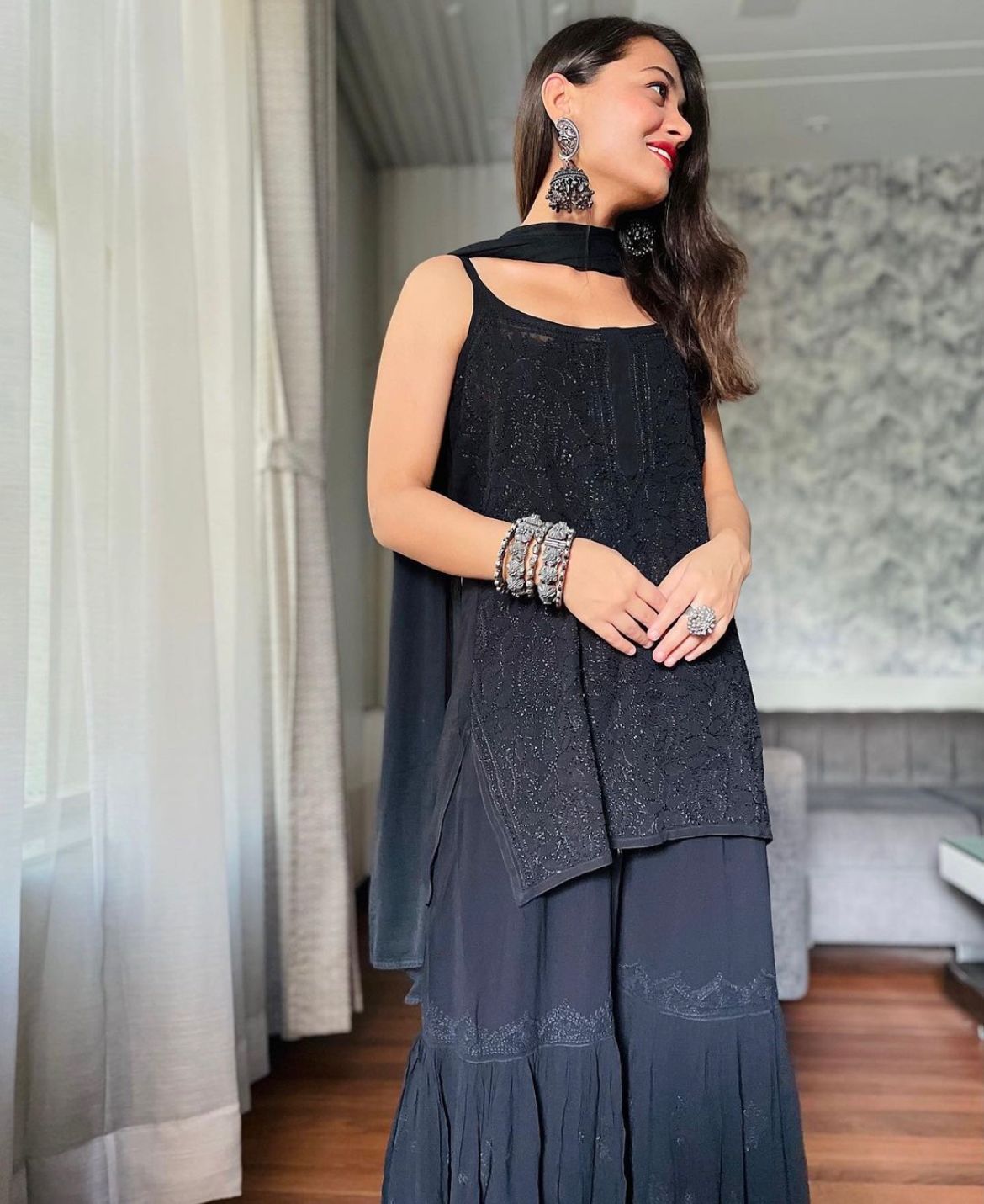 Noora Garara Set With Dupatta