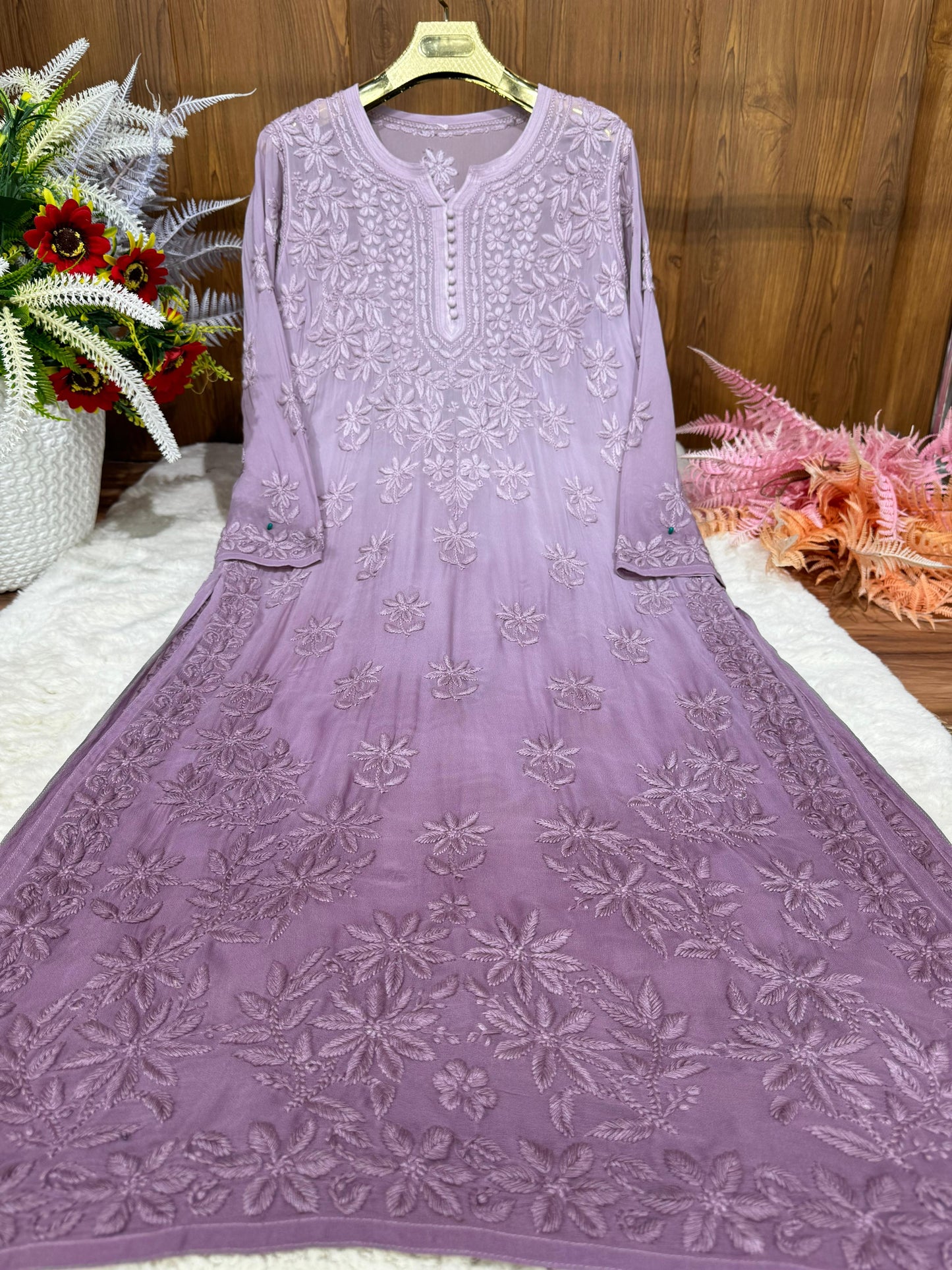 Viscose kurta with 3D chikankari handwork ombre dyed