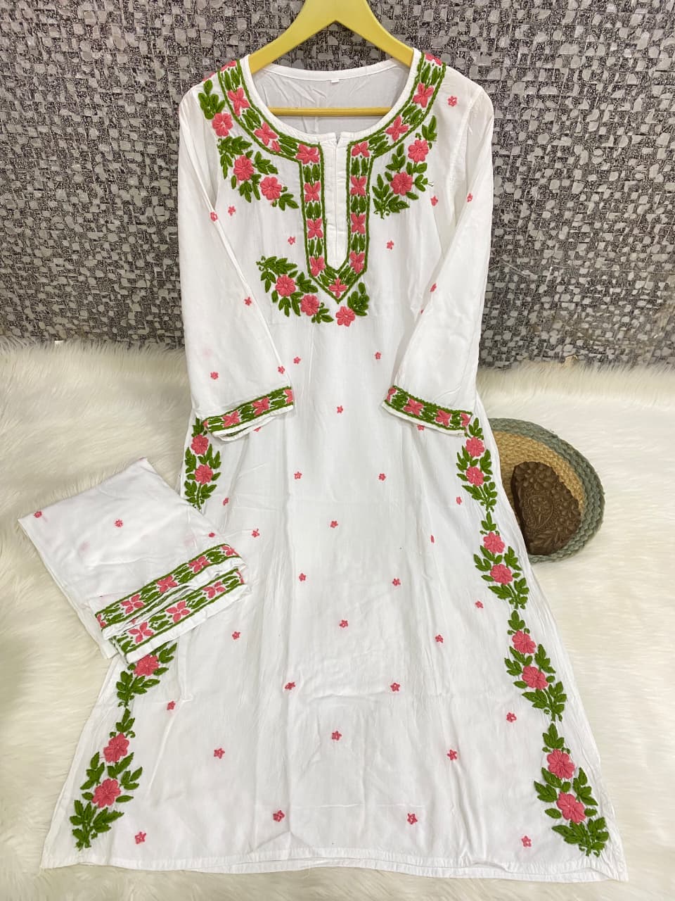 Rayon designer set with dual thread work