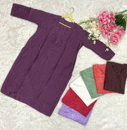 Chanderi kurta with beautiful chikankari handwork