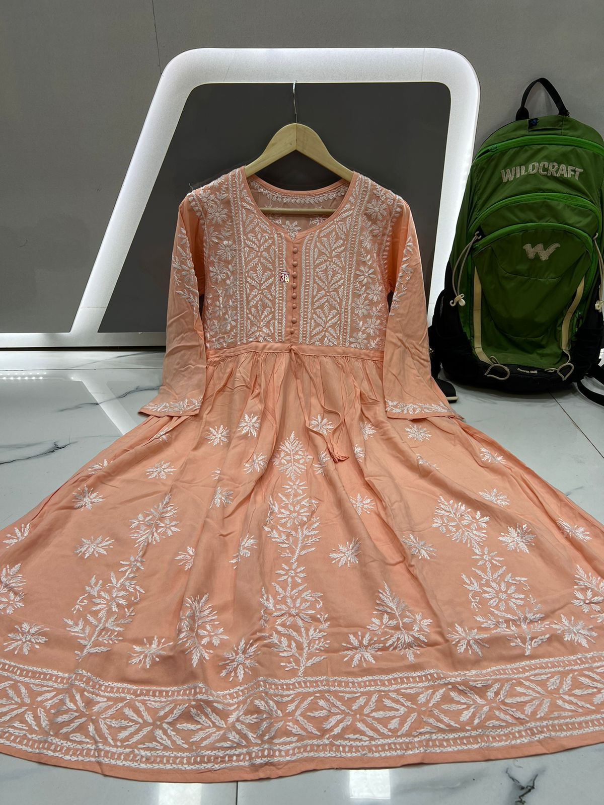 Modaal gown