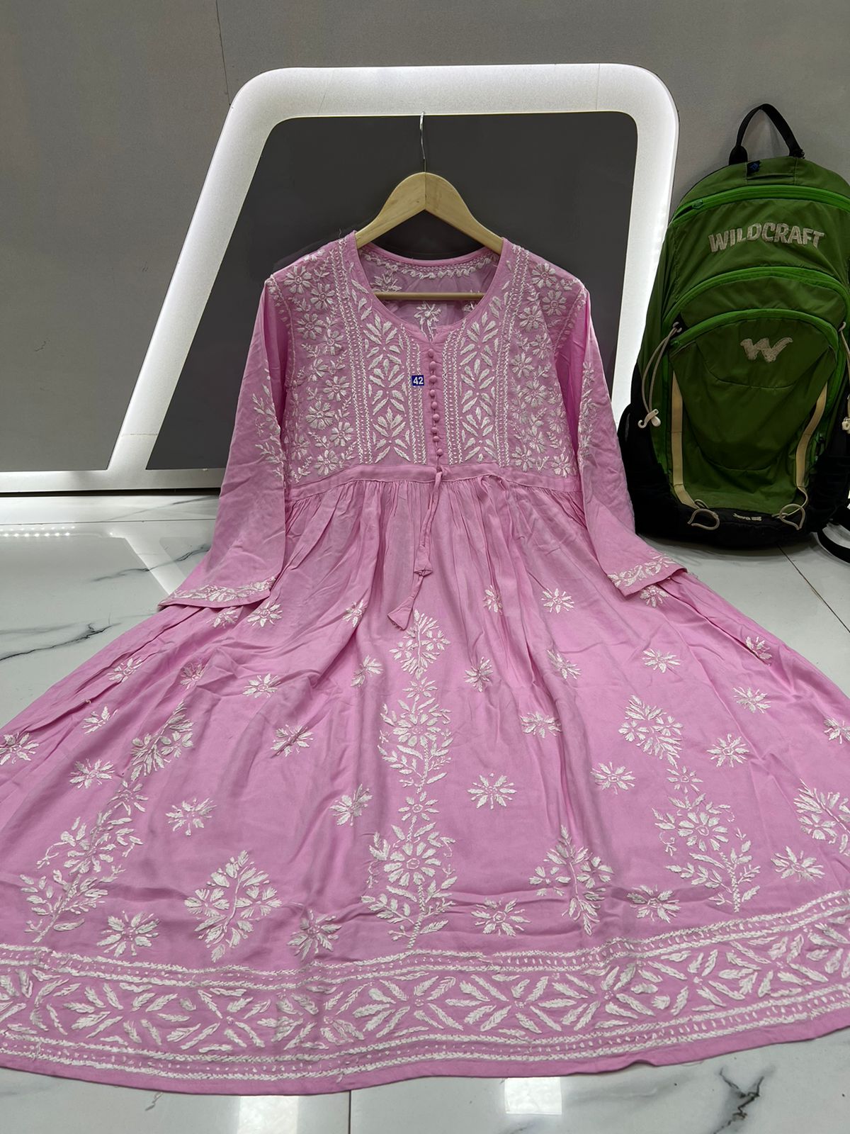 Modaal gown