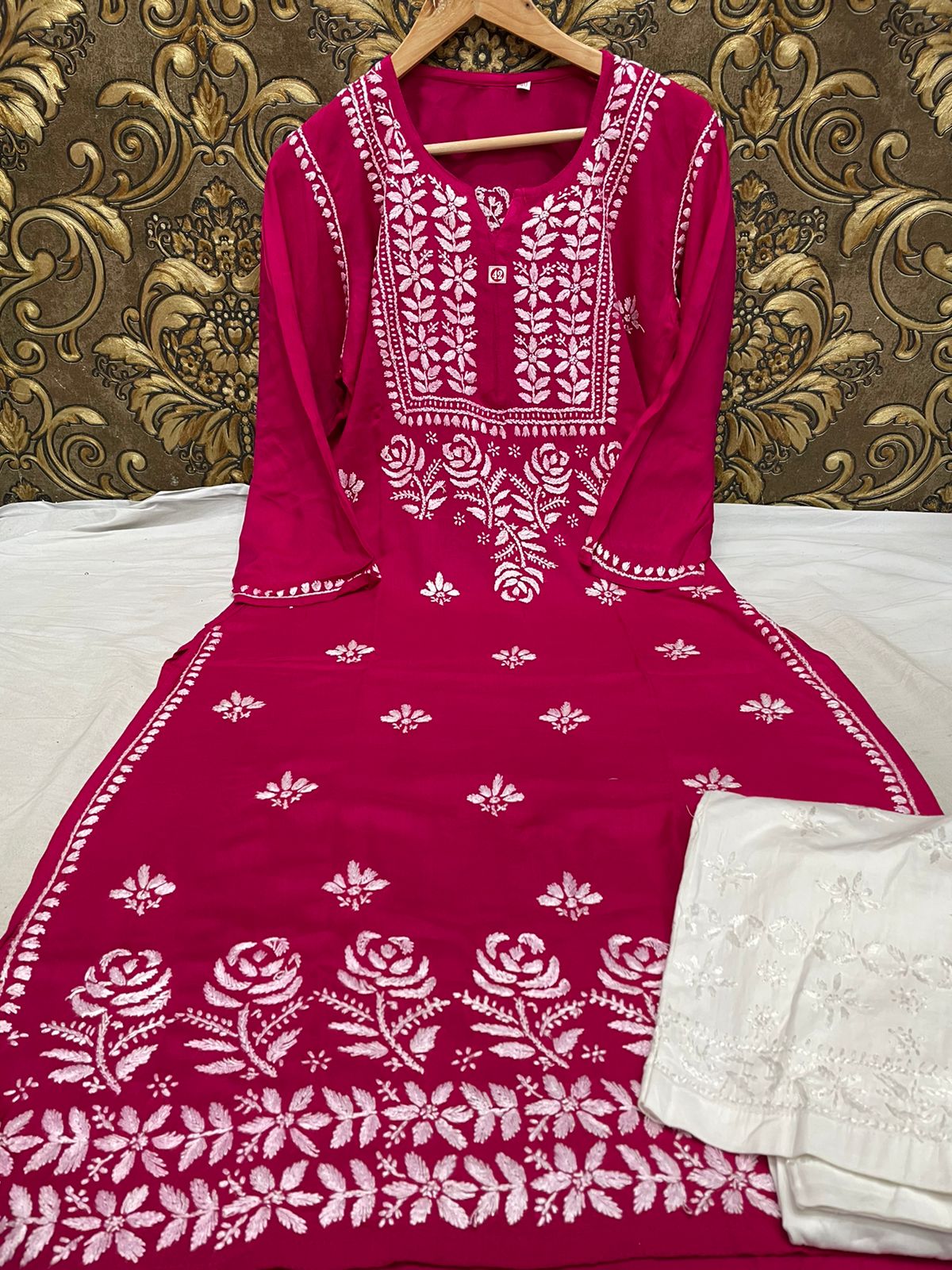 Rose Rayon Kurti With Pant