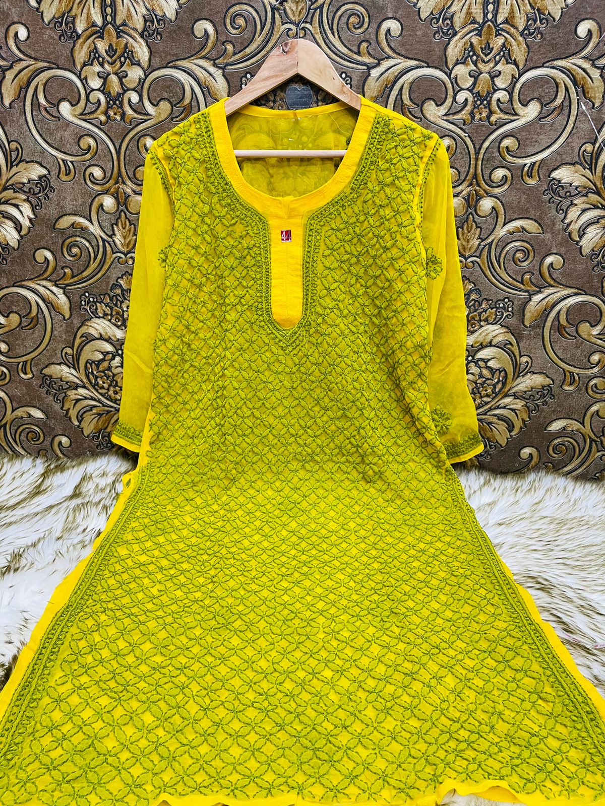 Georgette Chaupatta Jaal Kurti