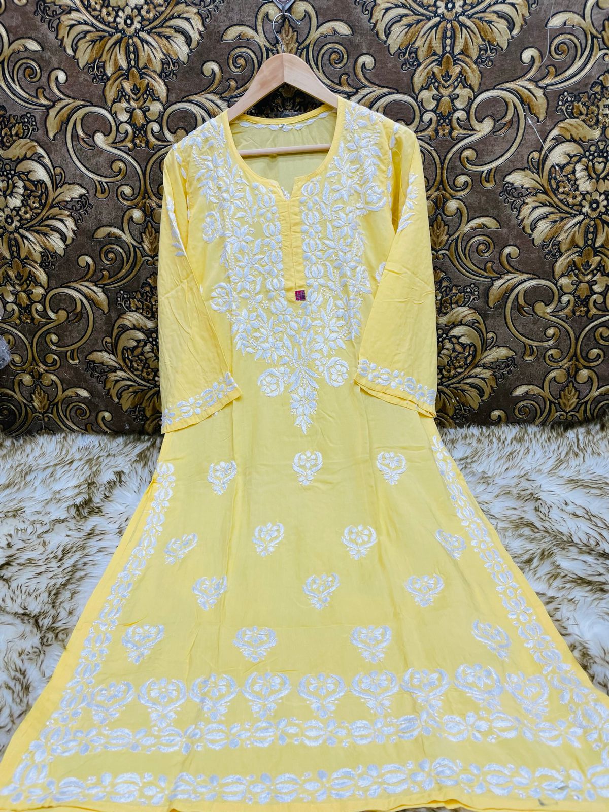 Modal Kurti